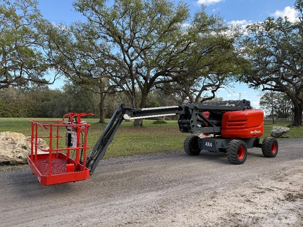 SkyJack SJ 63 AJ Plataforma de trabajo articulada