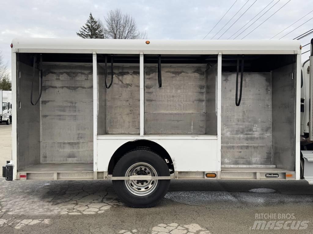 Freightliner M2 Camiones botelleros