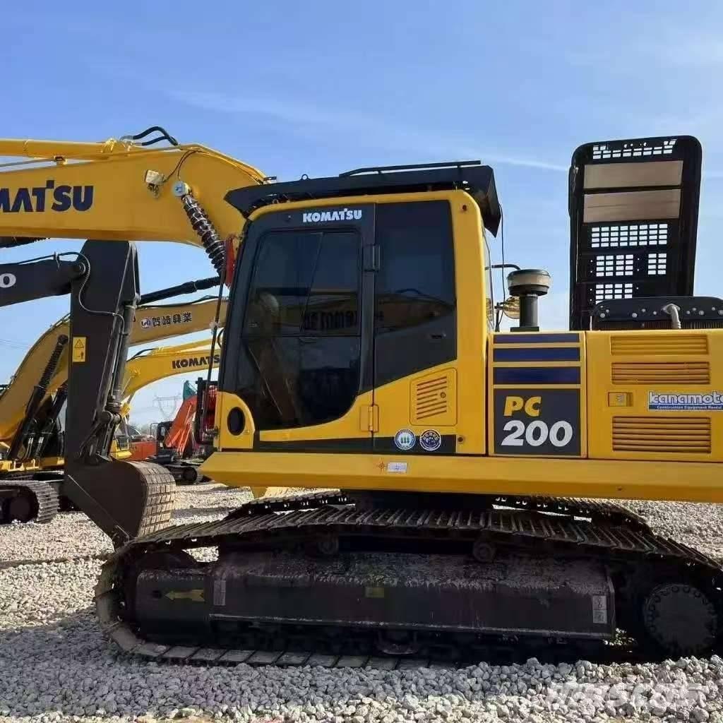 Komatsu PC 200 Excavadoras de cadenas