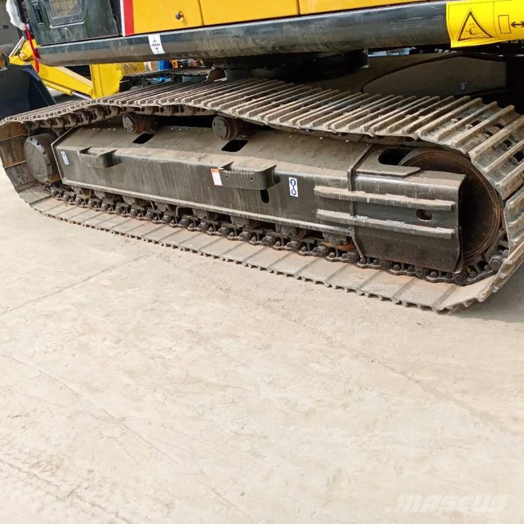 Sany SY 215 C Excavadoras de cadenas