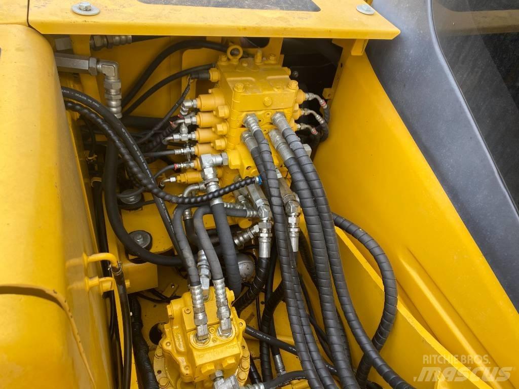 Komatsu 110LC-7 Excavadoras de cadenas