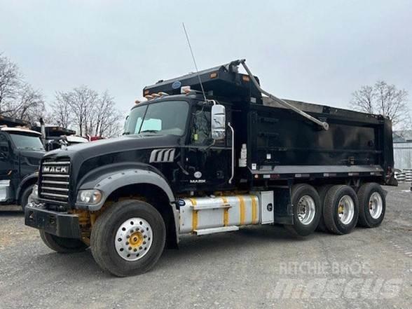 Mack GRANITE GU713 Camiones bañeras basculantes o volquetes
