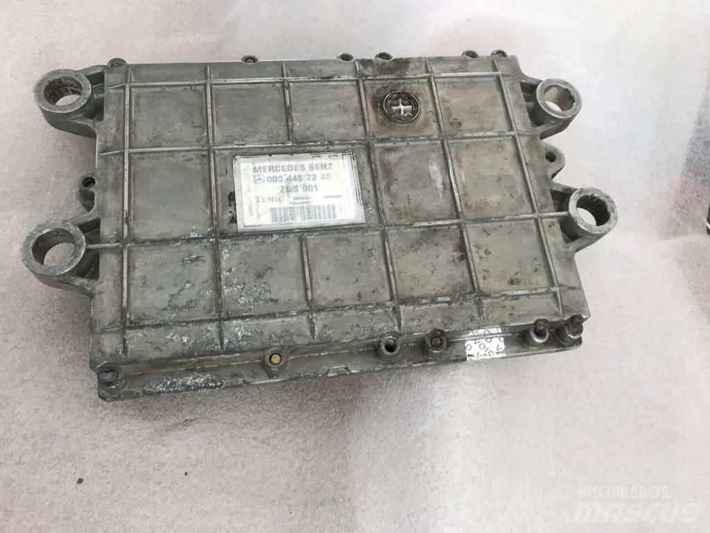 Mercedes-Benz PLD Electrónicos