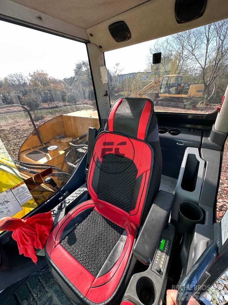 Komatsu PC 70-8 Excavadoras de cadenas