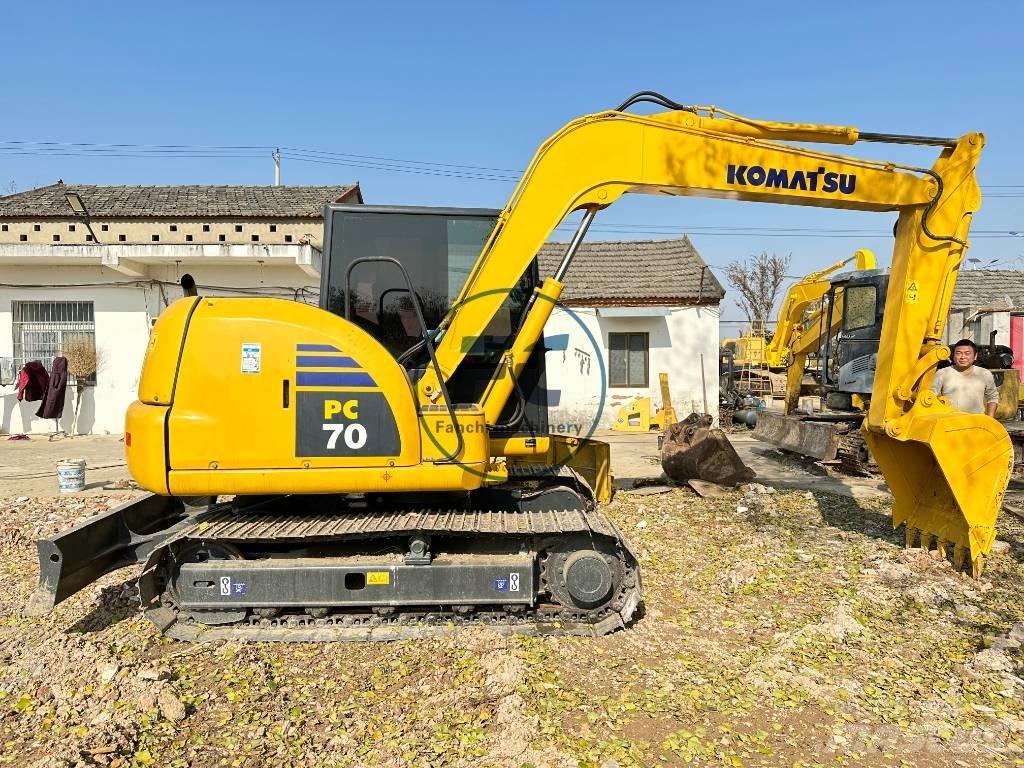 Komatsu PC 70-8 Excavadoras de cadenas