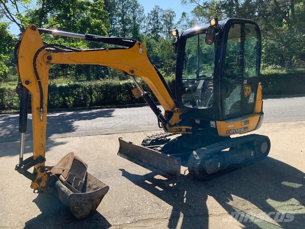 JCB 8026 CTS Mini excavadoras < 7t
