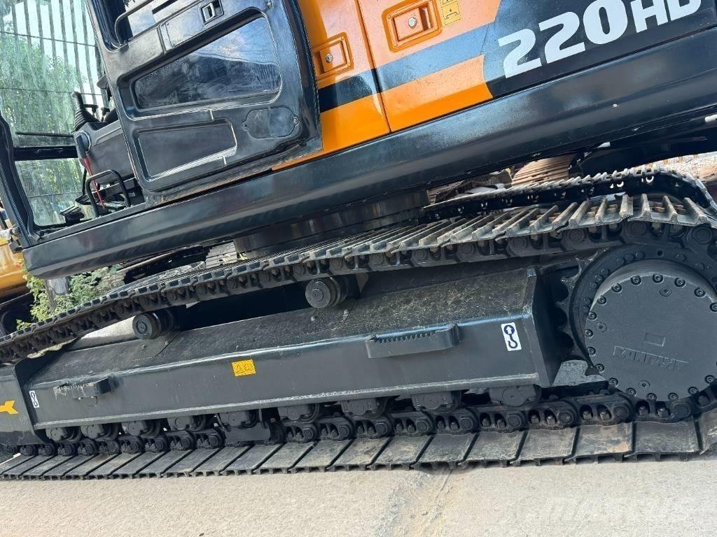 Hyundai 220HX Excavadoras de cadenas