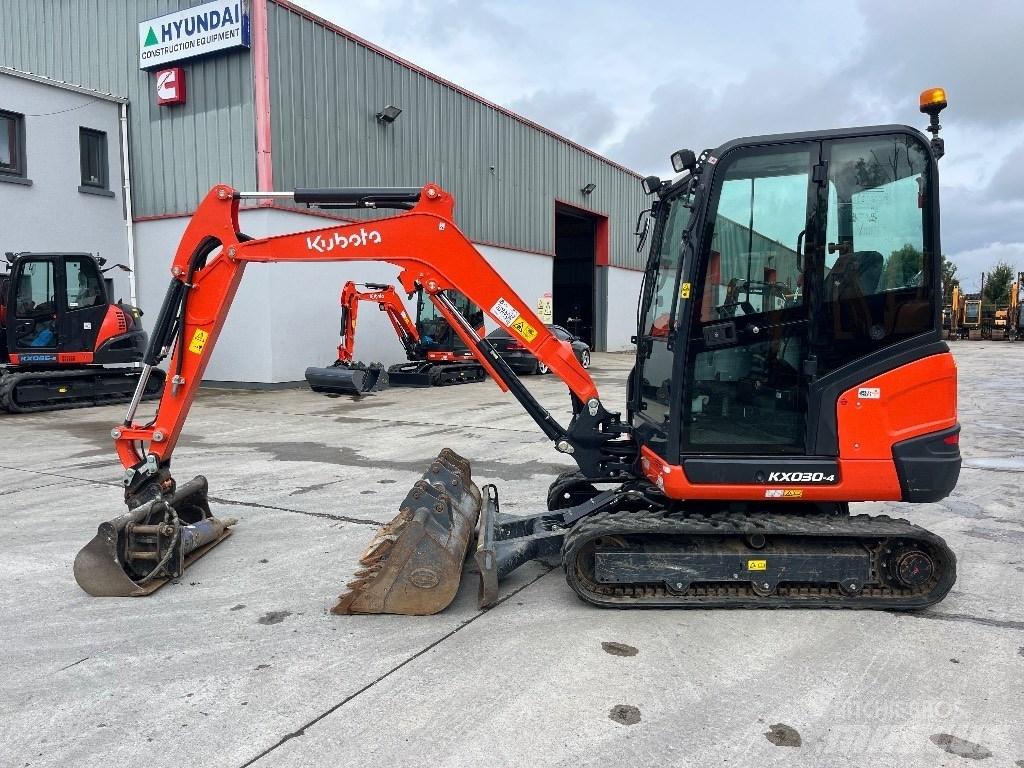 Kubota KX 030-4 Mini excavadoras < 7t