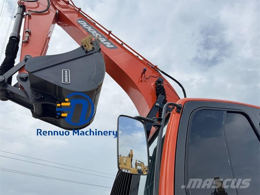 Doosan DX 225 LC-9C Excavadoras de cadenas
