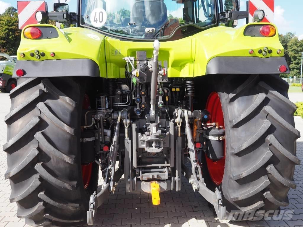 CLAAS Arion 610 CIS Tractores