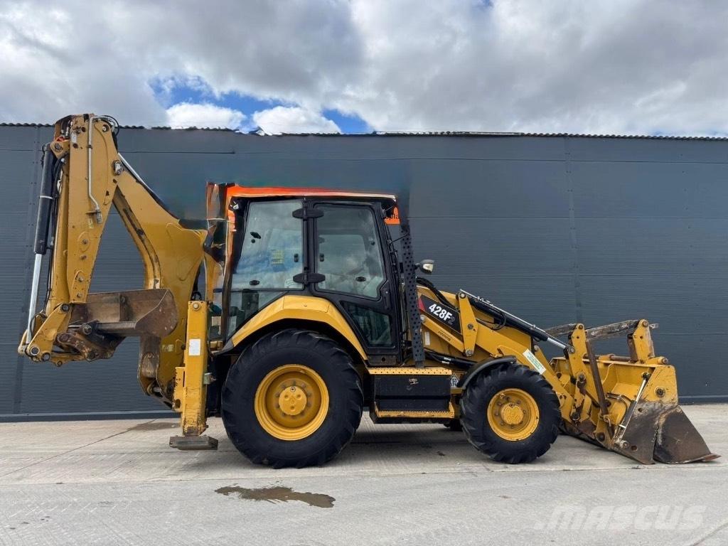 CAT 428 F Retrocargadoras