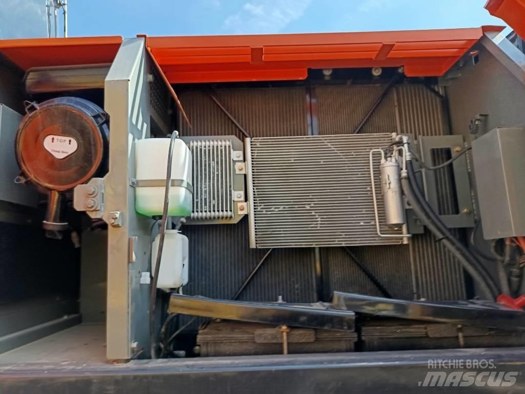 Hitachi ZX 200 Excavadoras de cadenas