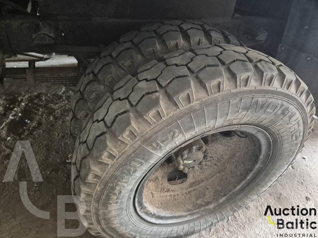 Gaz 3507 Camiones bañeras basculantes o volquetes
