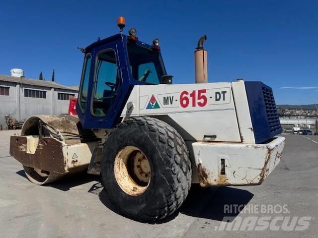 COMPACTOR MV 615 DT Compactadores de suelo