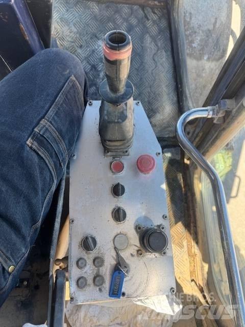  COMPACTOR MV 615 DT Compactadores de suelo