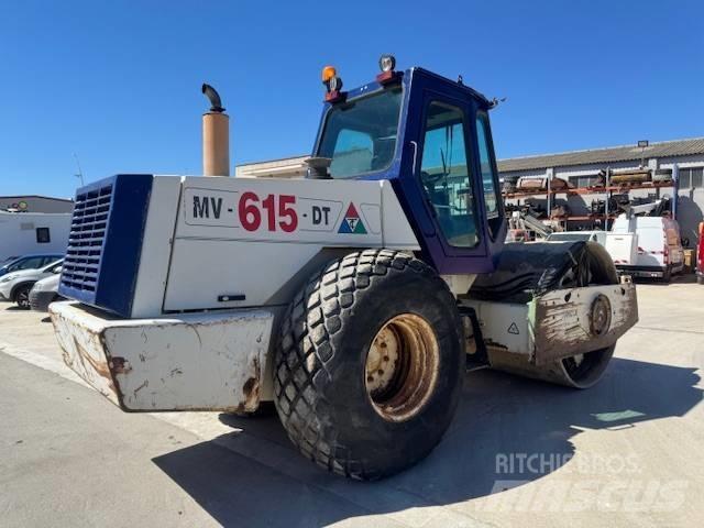  COMPACTOR MV 615 DT Compactadores de suelo