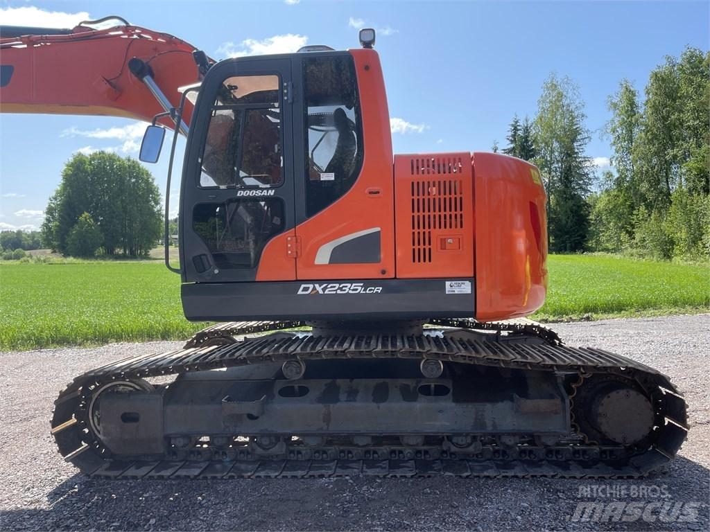 Doosan DX 235 LCR Excavadoras de cadenas