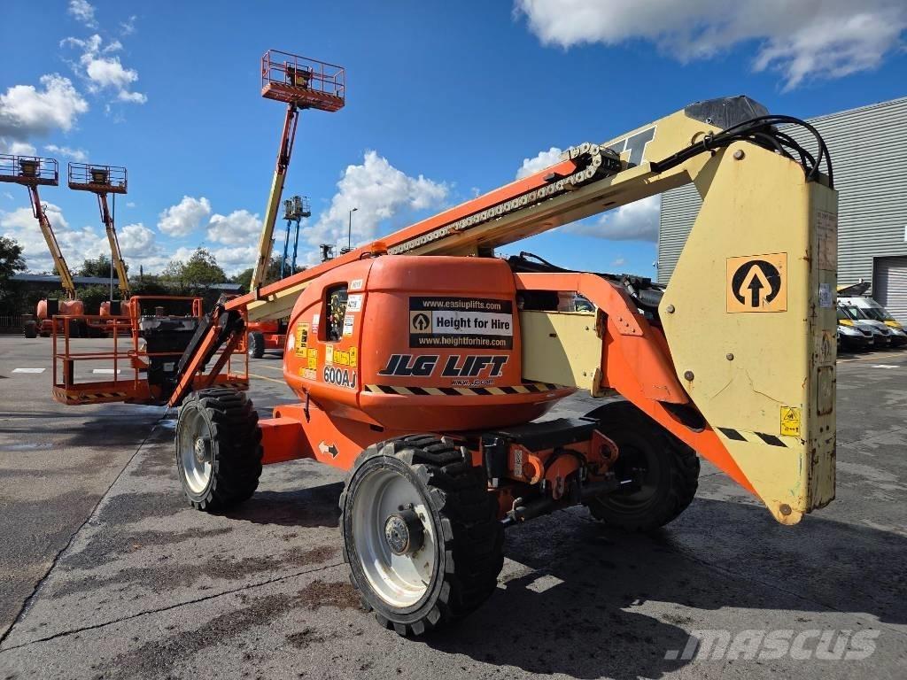 JLG 600 AJ Plataforma de trabajo articulada
