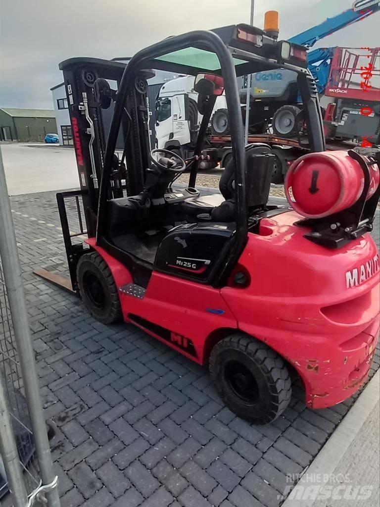Manitou MI 25 G Carretillas LPG