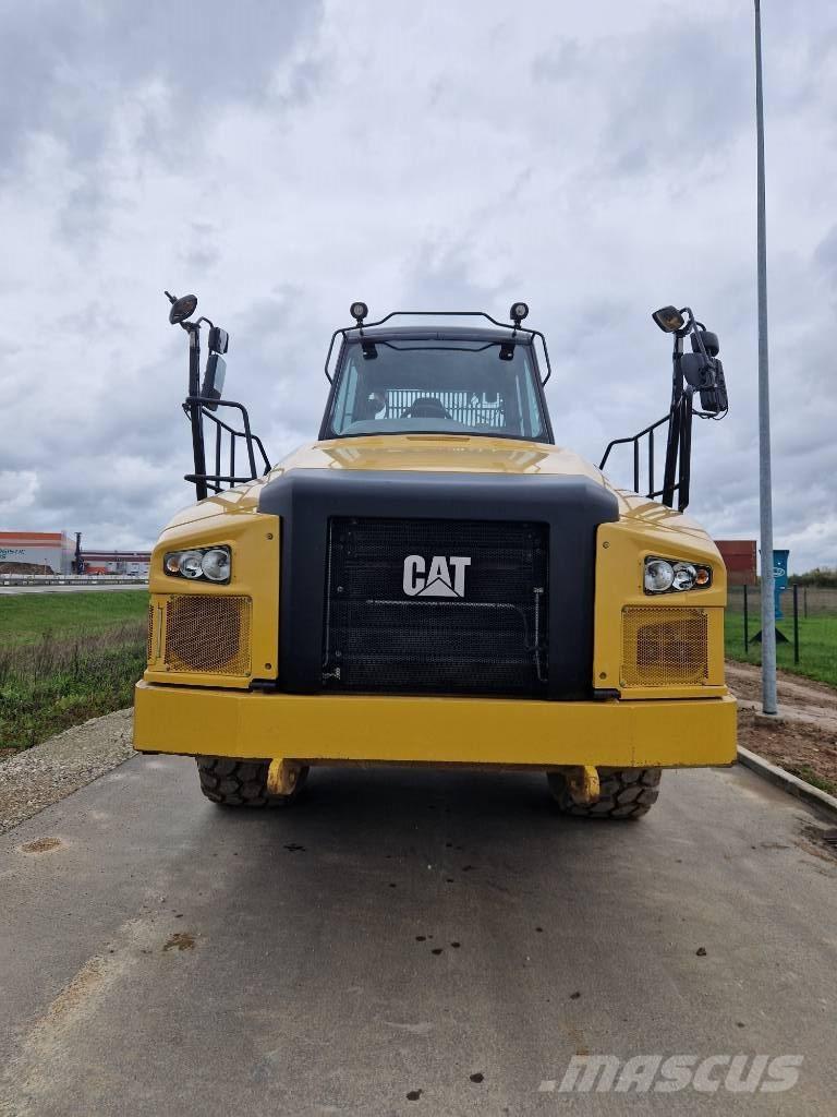 CAT 735C2 Dúmpers articulados