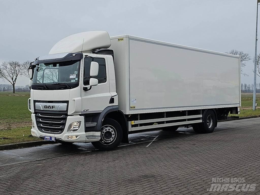 DAF CF 290 Camiones caja cerrada