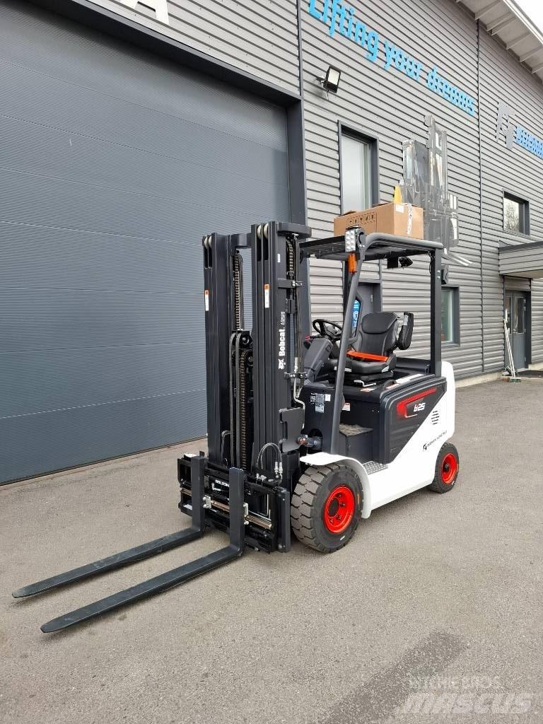 Bobcat B25NS Carretillas de horquilla eléctrica