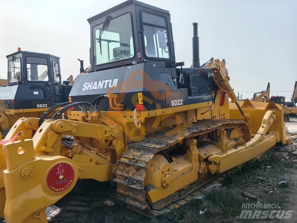 Shantui SD 22 Buldozer sobre oruga