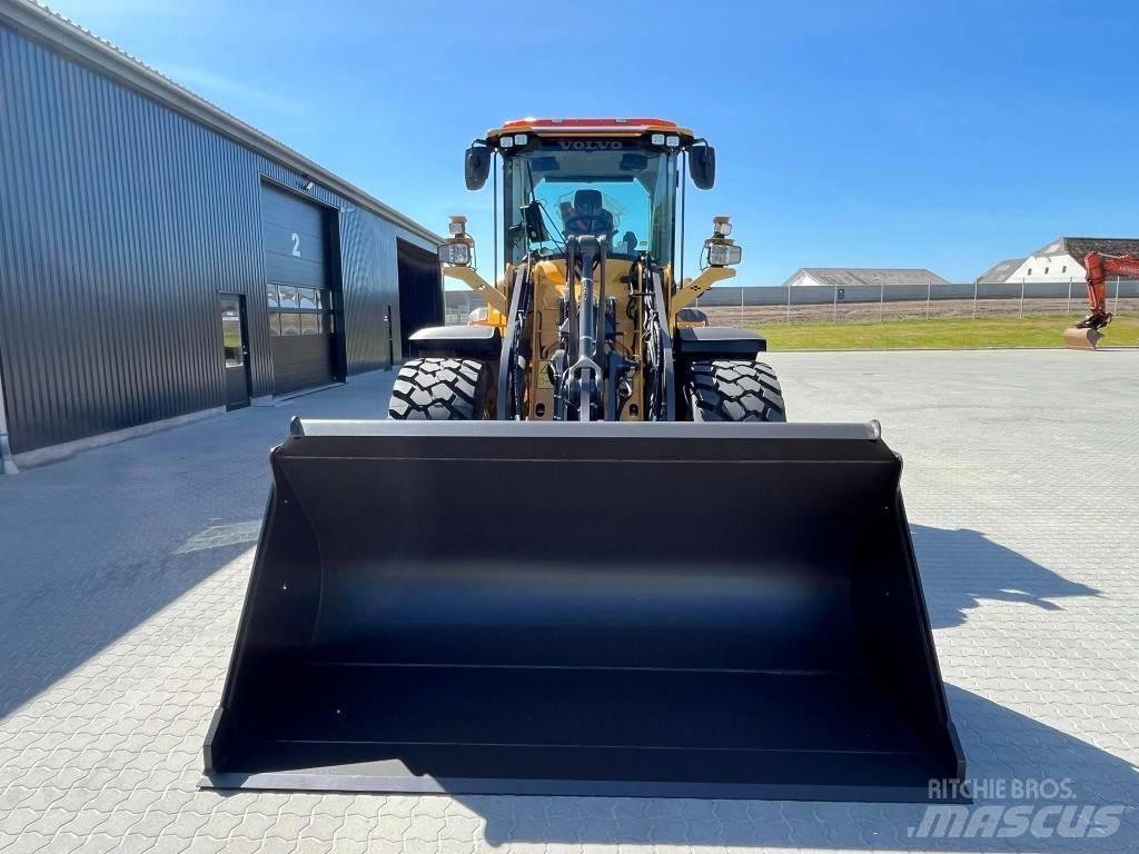 Volvo L 70 H Cargadoras sobre ruedas