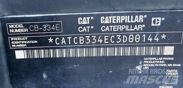 CAT CB 334 E XW Rodillos de doble tambor