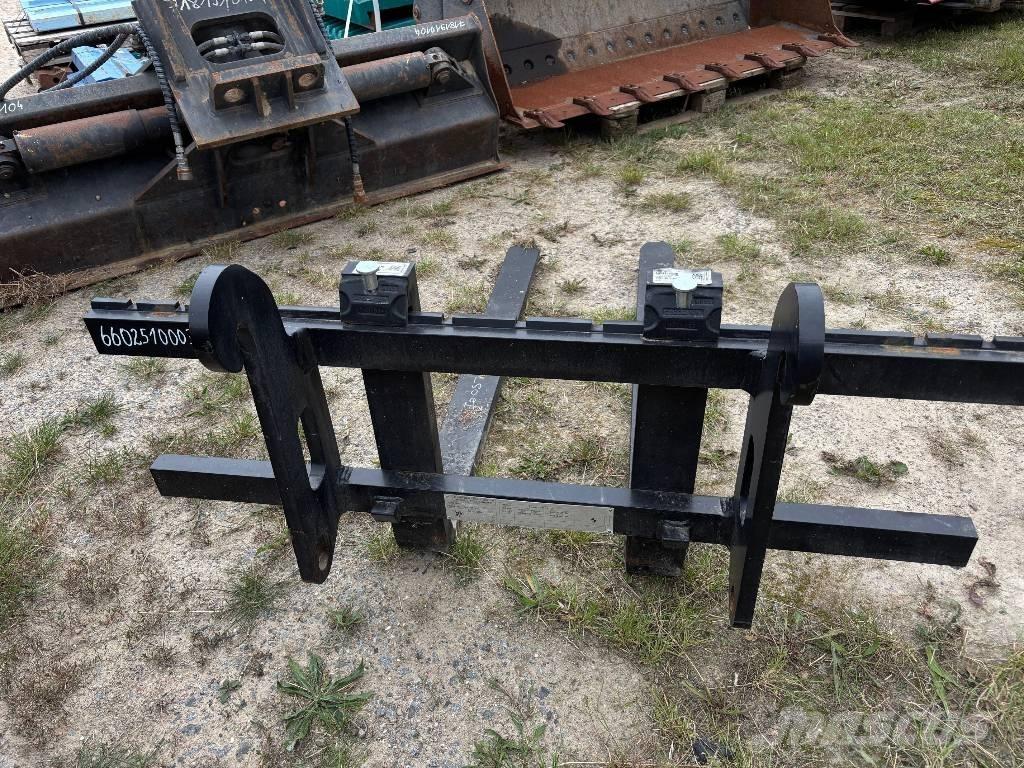 JCB 406 / 407 Uñas para carretilla