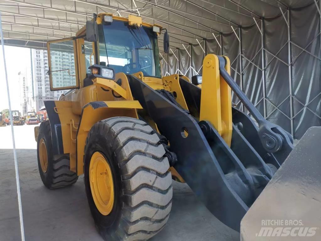 Volvo L 120 E Cargadoras sobre ruedas