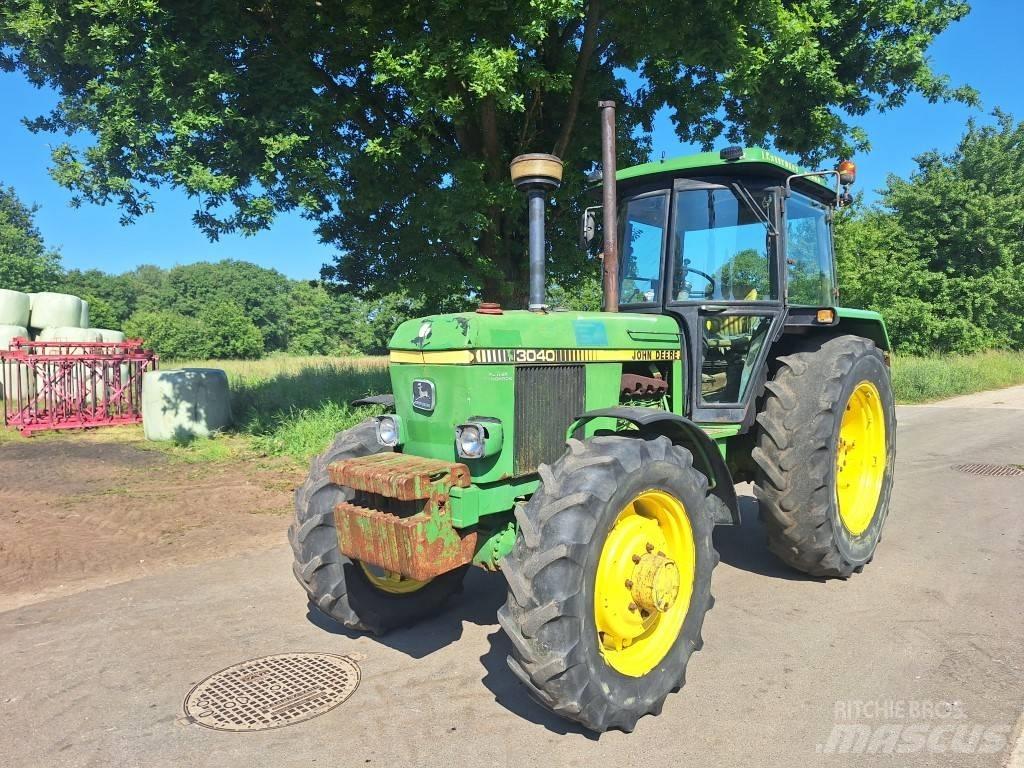 John Deere 3040 Tractores