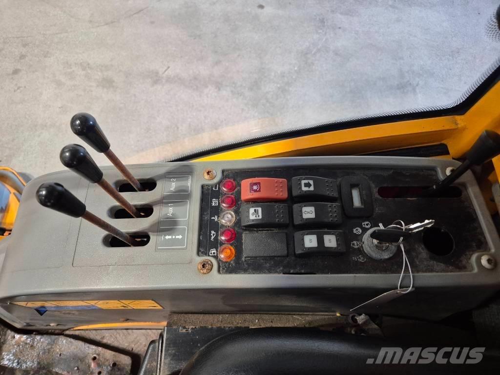 Stiga TITAN 32 H Maquinaria para servicios públicos