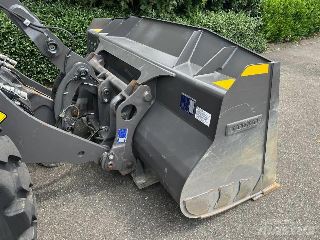 Volvo L 60 H Cargadoras sobre ruedas