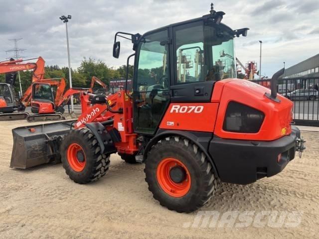 Kubota R 070 Cargadoras sobre ruedas