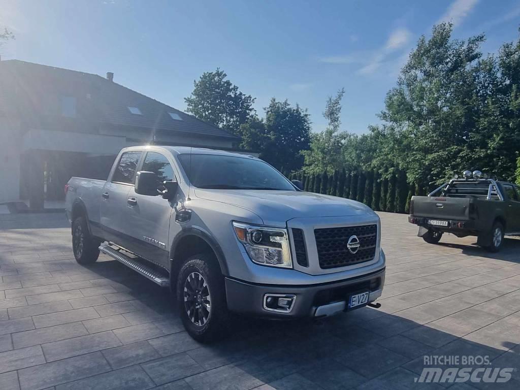 Nissan TITAN XD PRO Furgonetas caja abierta