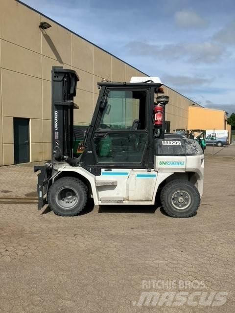 UniCarriers DX60-5 Carretillas diesel