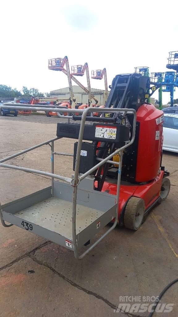 Manitou 100 VJR Ascensores de personal y montacargas de acceso