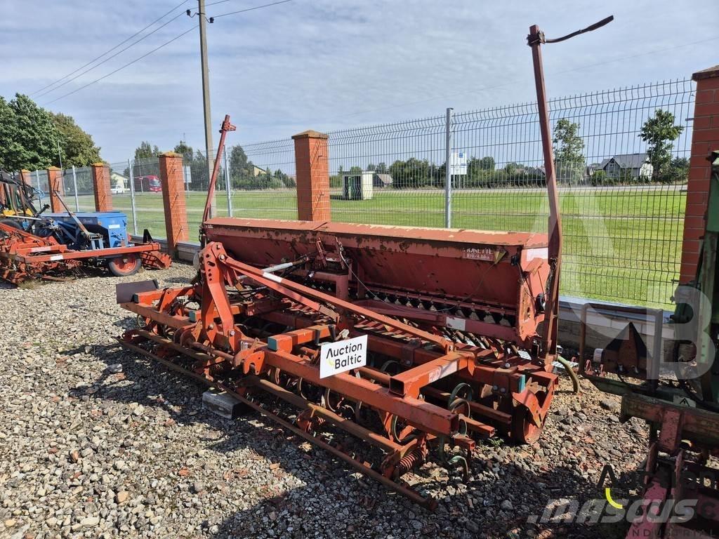 Hassia DKA-400/35 Sembradoras