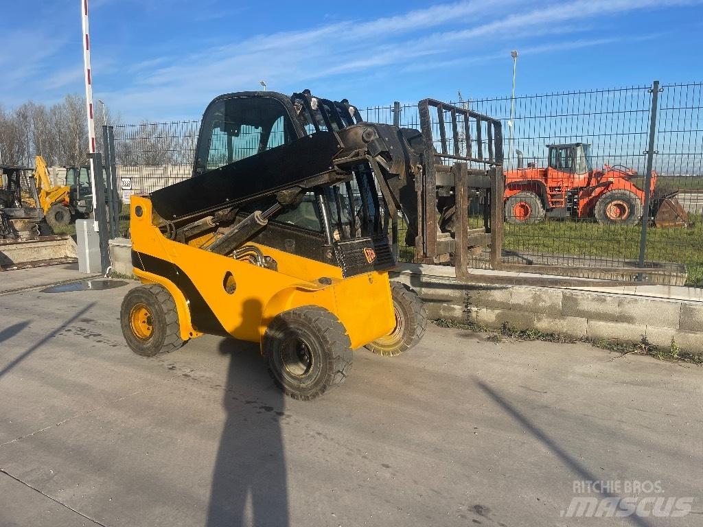 JCB TLT 30 D 4x4 Carretillas telescópicas