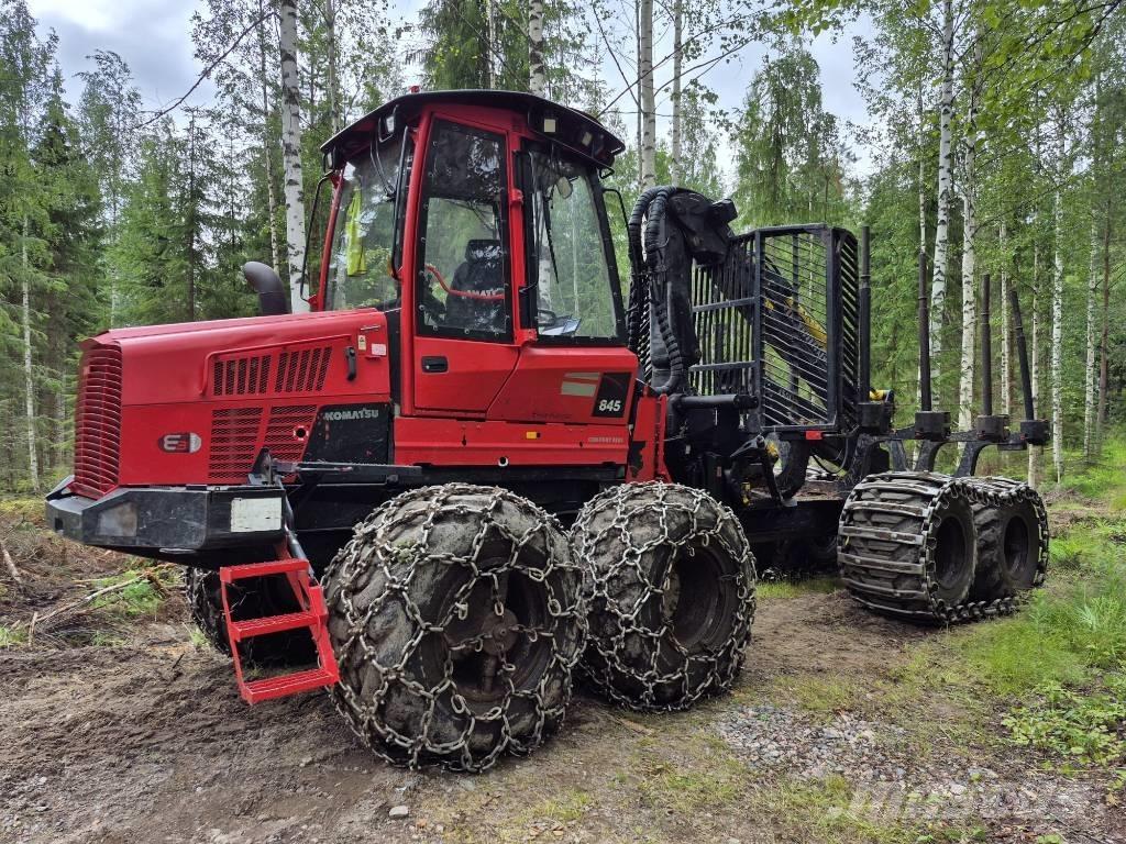 Komatsu 845 Autocargadoras