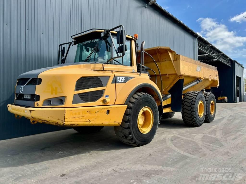 Volvo A25F Dúmpers articulados