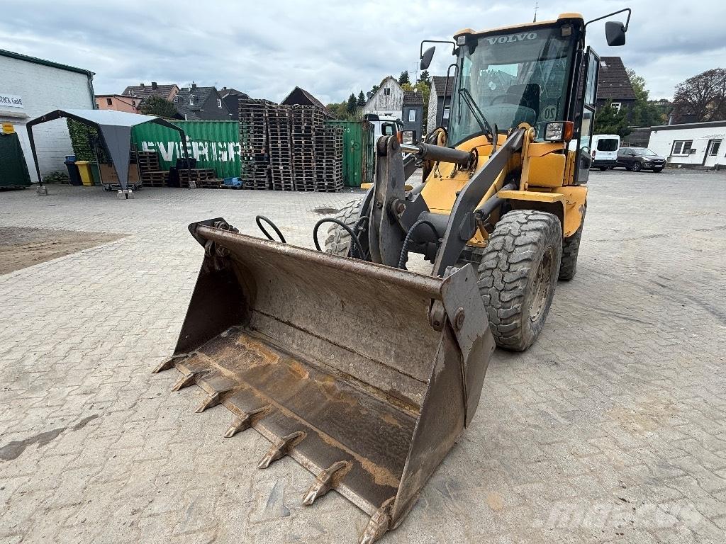 Volvo L 30 B Pro Cargadoras sobre ruedas