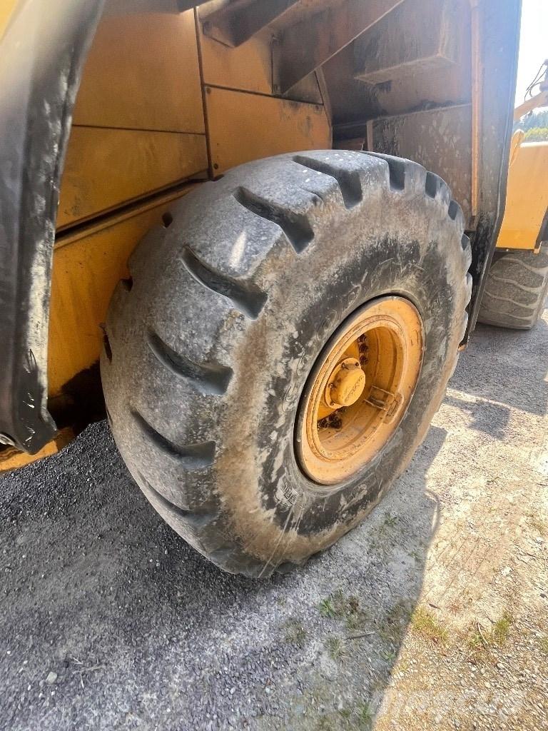 Volvo L180F Cargadoras sobre ruedas