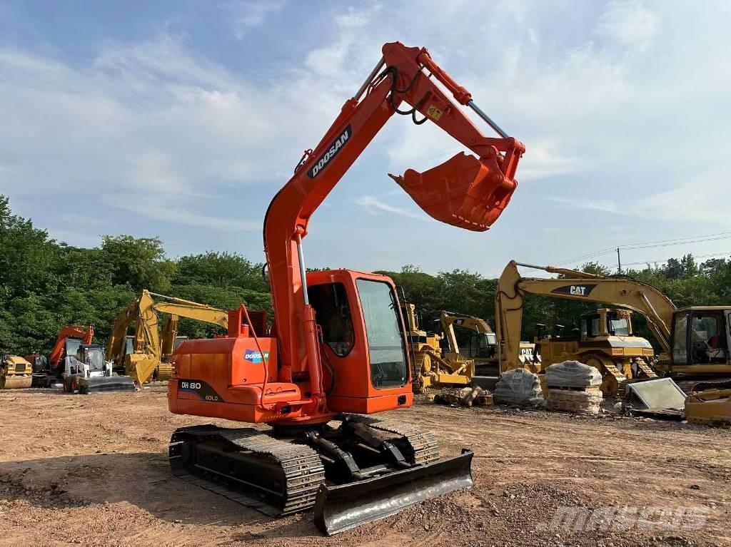 Doosan DH 80 Excavadoras de cadenas