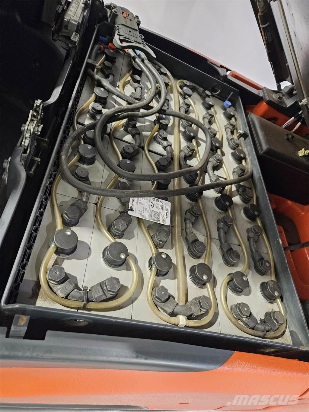 Linde E14 Carretillas de horquilla eléctrica