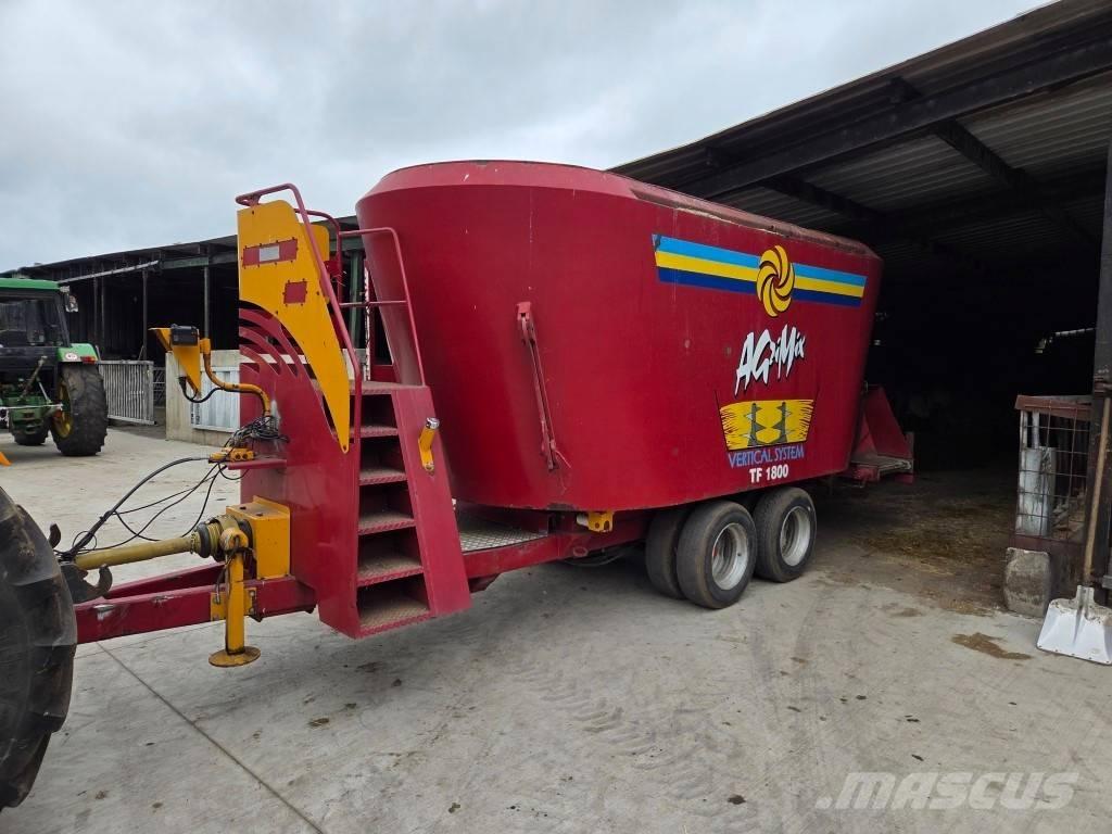  Agrimix TF1800 Mezcladoras distribuidoras