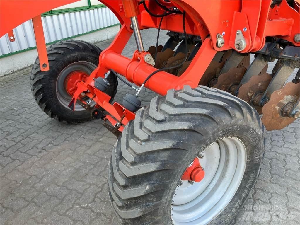Kuhn Optimer 5003+ Gradas de discos