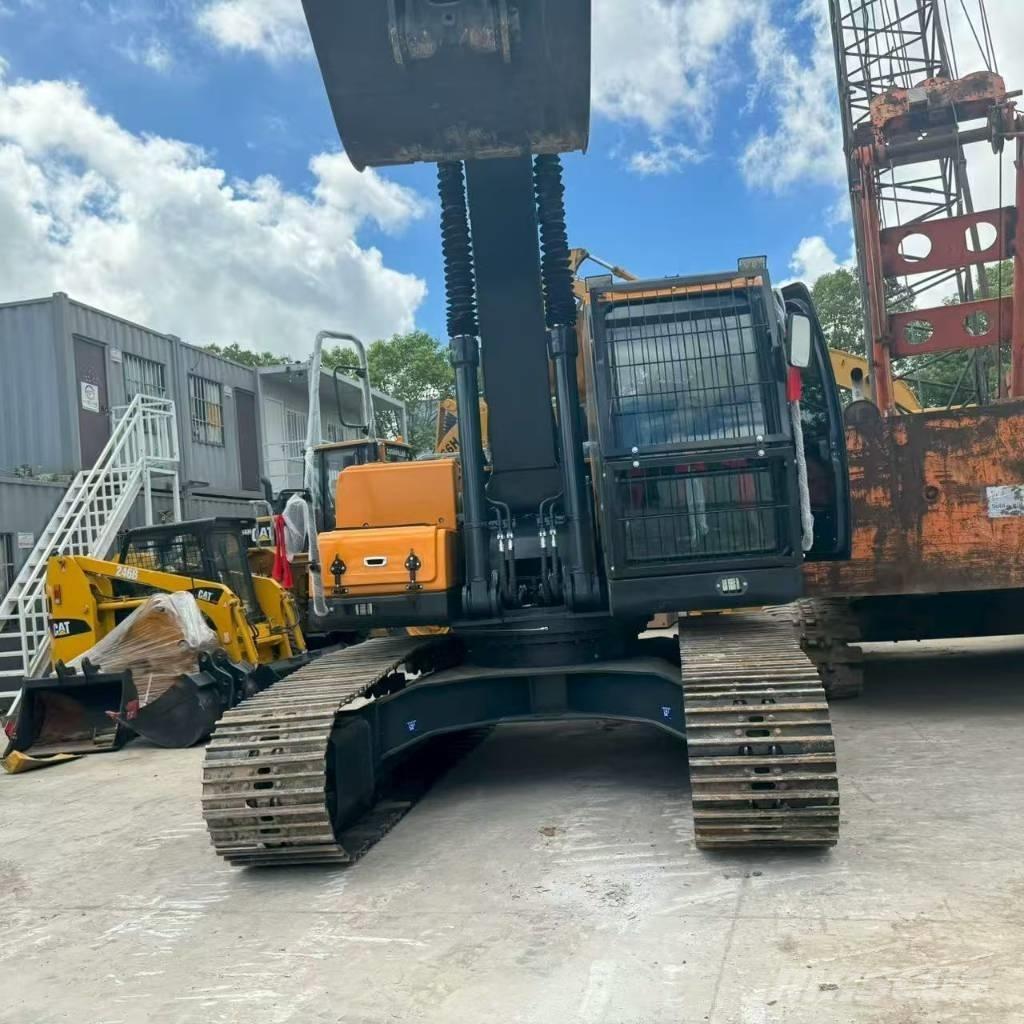 Hyundai 220 Excavadoras 7t - 12t