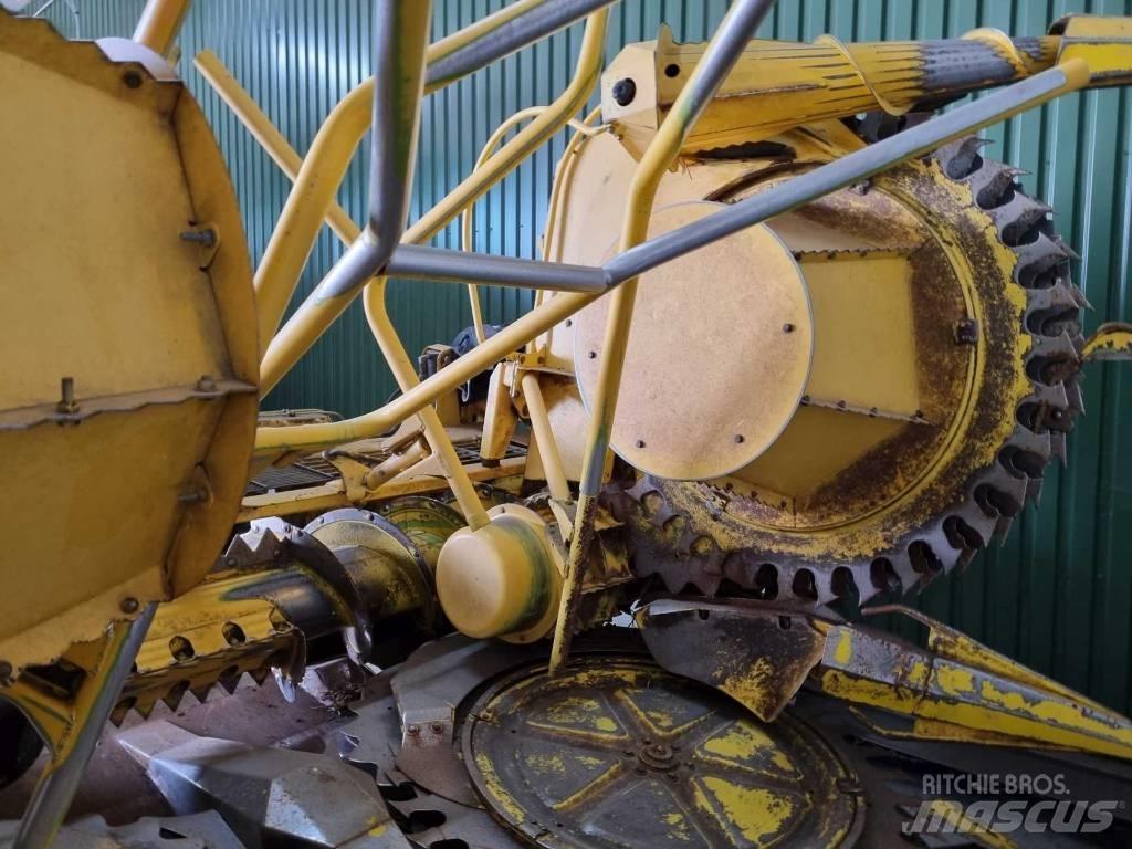New Holland FR 9050 Picadoras de forraje autopropulsadas